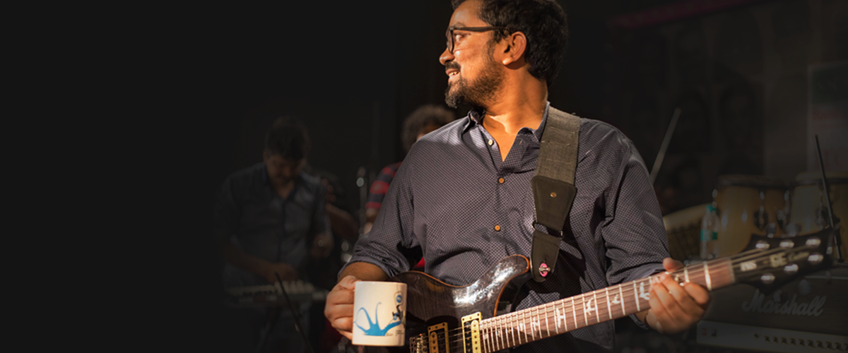 The musician and his tea