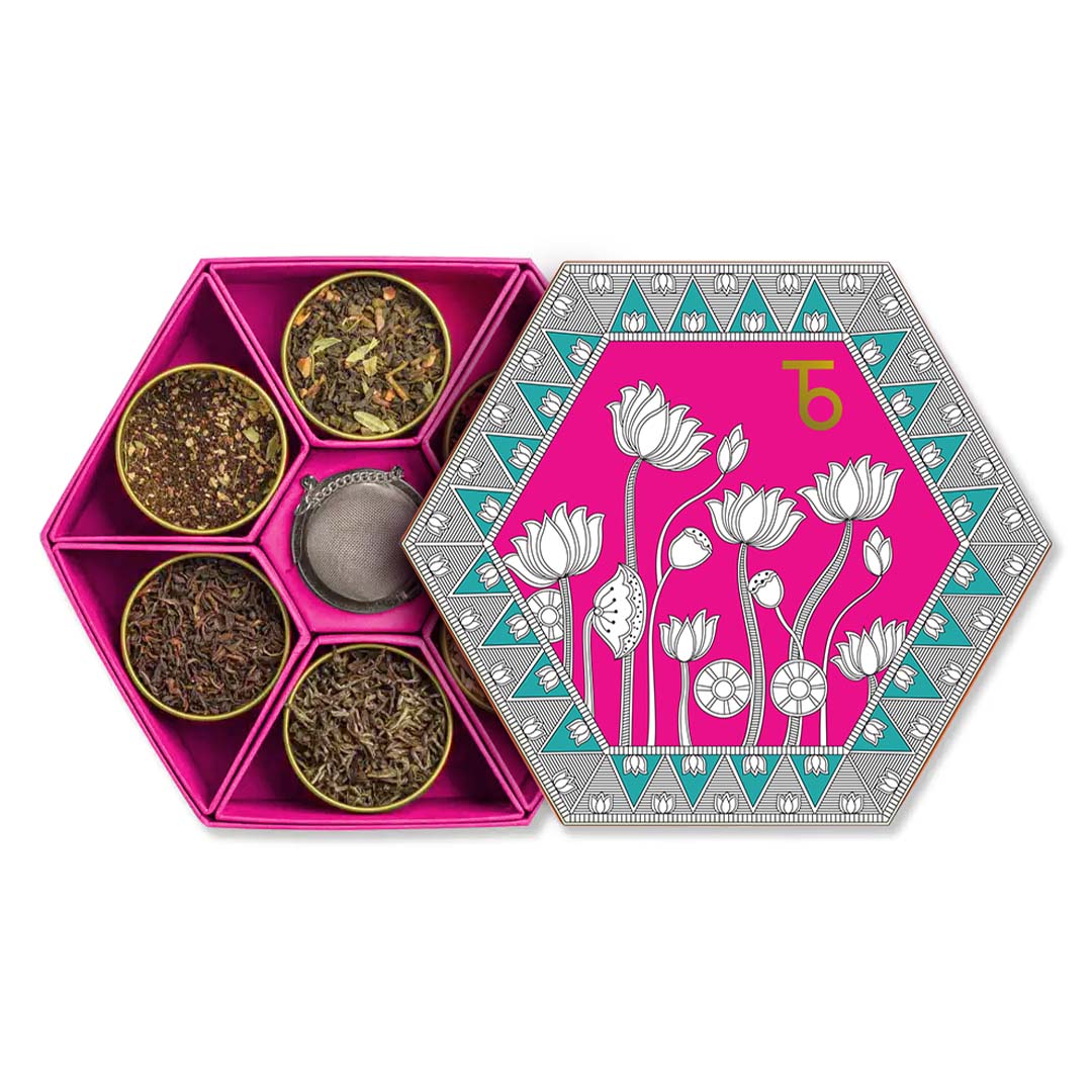 Nature’s Elixir - A Curated Tea Collection in Lotus-Inspired Box
